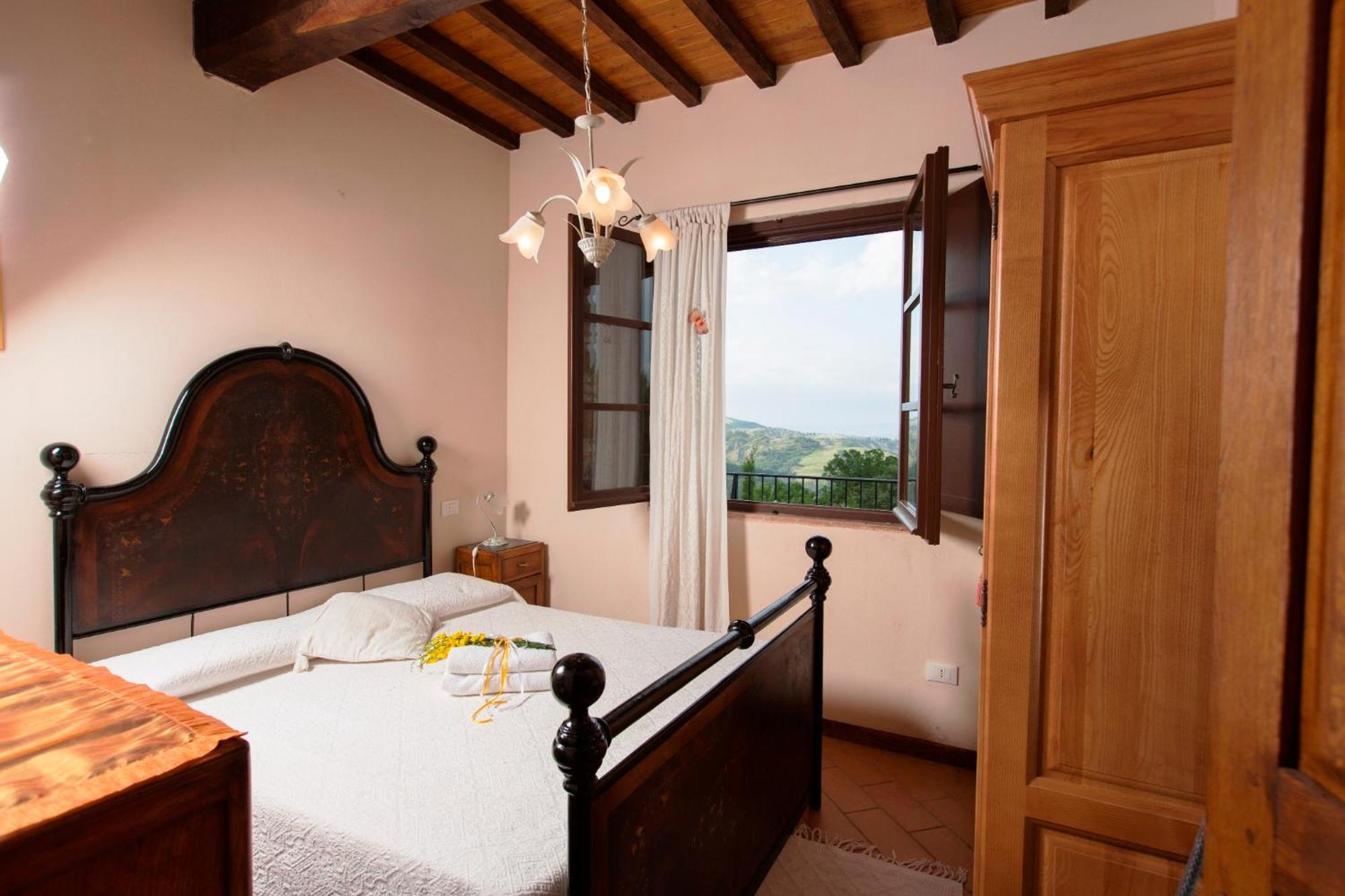 Agriturismo Selvella Radicofani Eksteriør billede