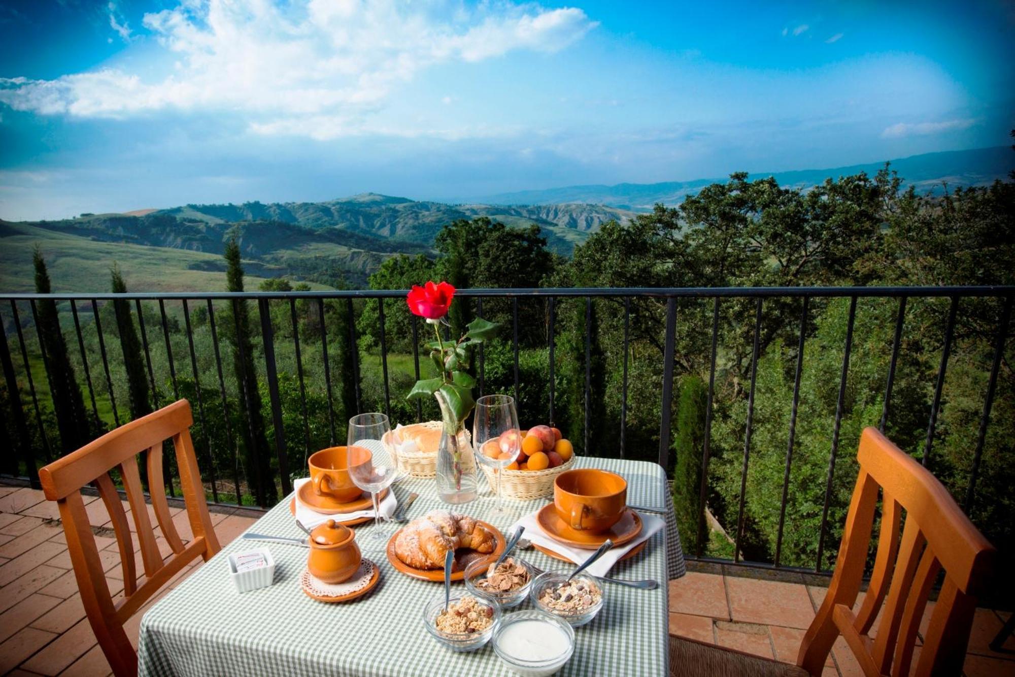 Agriturismo Selvella Radicofani Eksteriør billede